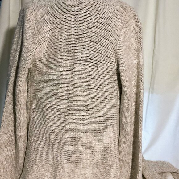 STYLISH! WARM! Wool Shrug - Picture 3 of 9